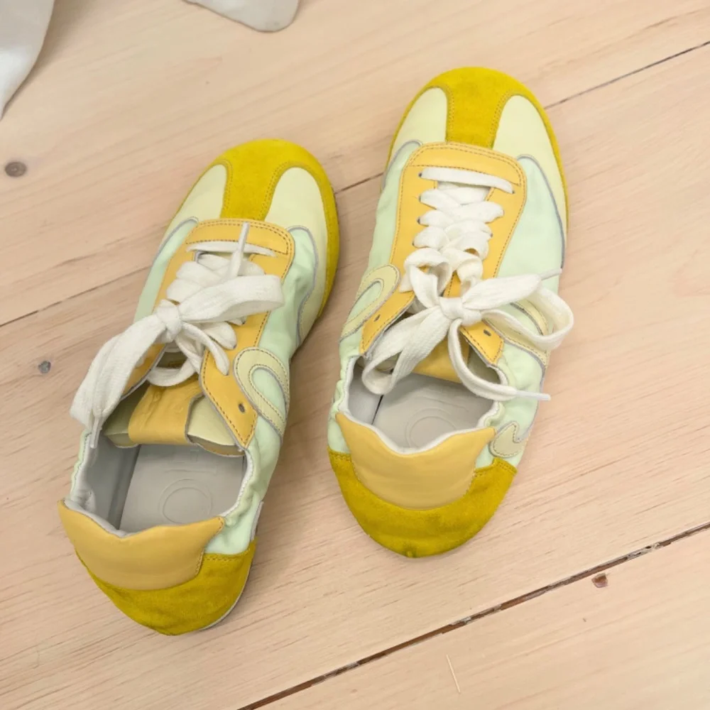 Loewe Sneakers - Picture 3 of 6